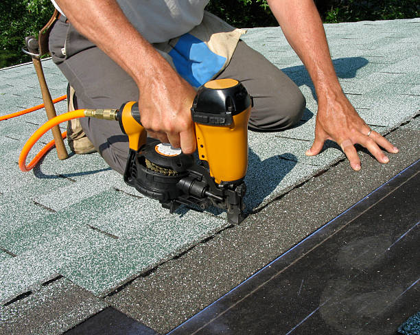 Best Best Roofing Contractors  in Huntgburg, IN